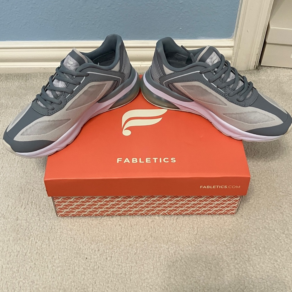 Fabletics Gray Melrose Air Performance Sneakers N… - image 3